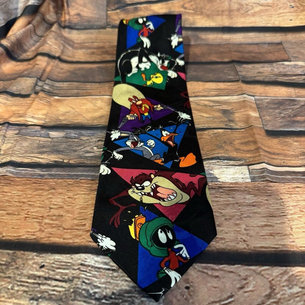 Vintage Looney Tunes Mania Tie Bugs Bunny Marvin Martian Taz Polyester Necktie